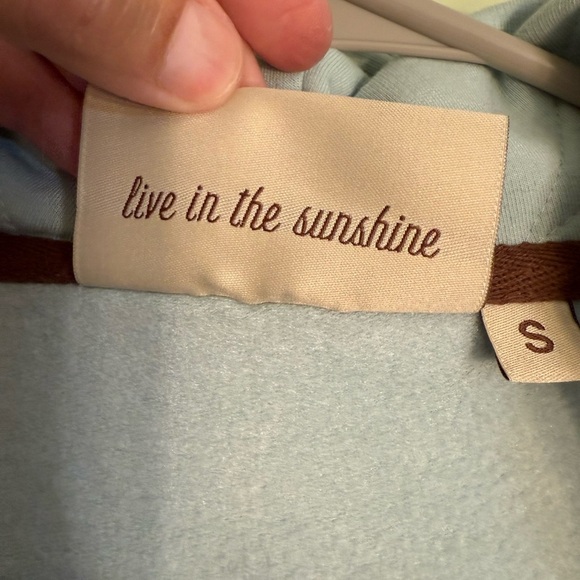 Wanakome Etta hoodie crop womans size S split neck - Picture 4 of 11